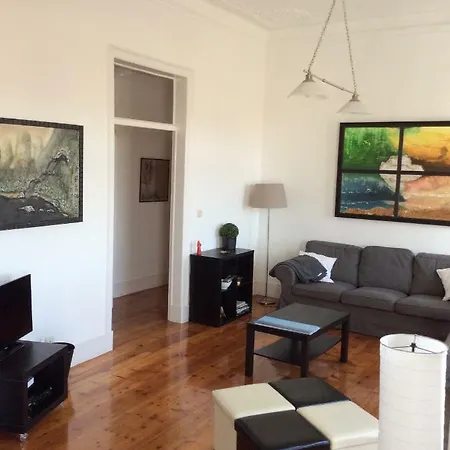 Castle Apartment *